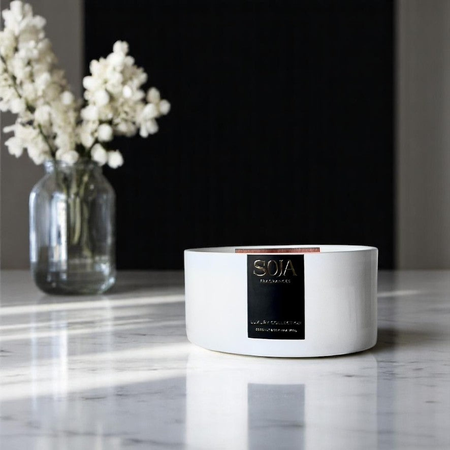 Luxury soy candle with clean burn – high-end natural candle experience