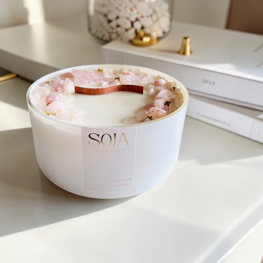 How to Choose a Candle Online When You Can't Smell It First