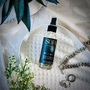 Crystal spray for clarity – infused with Prehnite and citrus